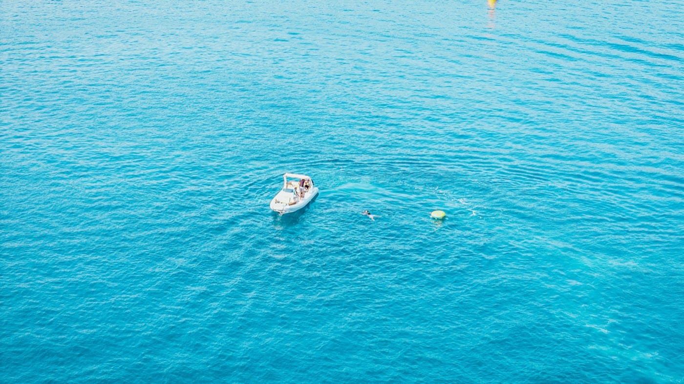 Baignade et mouillage en bateau près de Propriano